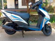 https://riyasewana.com/uploads/honda-dio-221007194812.jpg