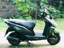 https://riyasewana.com/uploads/honda-dio-2210431613284.jpg