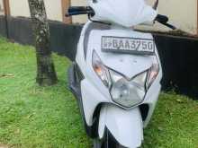 Honda Dio 2013 Motorbike