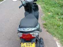 https://riyasewana.com/uploads/honda-dio-221142354983.jpg
