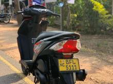 https://riyasewana.com/uploads/honda-dio-22128176156.jpg