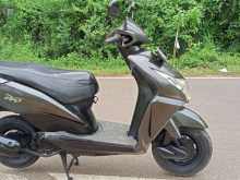 https://riyasewana.com/uploads/honda-dio-221340424313.jpg
