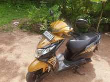 https://riyasewana.com/uploads/honda-dio-221421534412.jpg