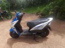 https://riyasewana.com/uploads/honda-dio-221422504813.jpg