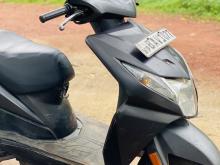 https://riyasewana.com/uploads/honda-dio-2214381319664.jpg