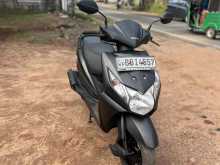 https://riyasewana.com/uploads/honda-dio-2216302622363.jpg