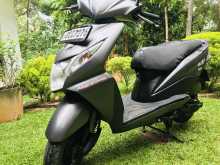 Honda Dio 2015 Motorbike