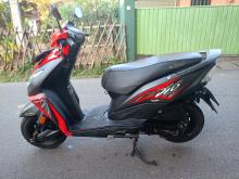 https://riyasewana.com/uploads/honda-dio-227154119855.jpg