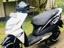 https://riyasewana.com/uploads/honda-dio-229431513312.jpg