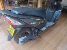 https://riyasewana.com/uploads/honda-dio-2311040713473.jpg