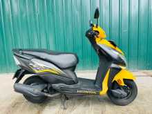https://riyasewana.com/uploads/honda-dio-231130561843.jpg