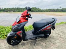https://riyasewana.com/uploads/honda-dio-2311325924861.jpg