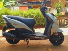 https://riyasewana.com/uploads/honda-dio-231208501993.jpg
