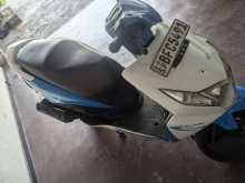 https://riyasewana.com/uploads/honda-dio-231247404623.jpg