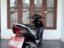 https://riyasewana.com/uploads/honda-dio-23135745429394.jpg