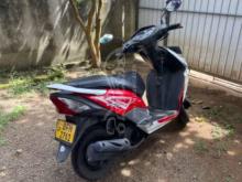 https://riyasewana.com/uploads/honda-dio-231422131391399.jpg