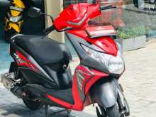 https://riyasewana.com/uploads/honda-dio-231442591612.jpg