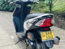 https://riyasewana.com/uploads/honda-dio-2315182022802.jpg