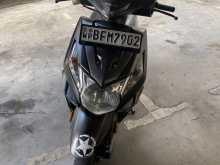 https://riyasewana.com/uploads/honda-dio-2315463913374.jpg
