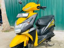 https://riyasewana.com/uploads/honda-dio-231557038102.jpg