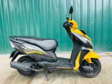 https://riyasewana.com/uploads/honda-dio-231557048484.jpg