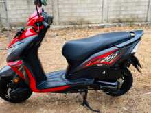 https://riyasewana.com/uploads/honda-dio-2316284813384.jpg