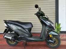 https://riyasewana.com/uploads/honda-dio-231639234952.jpg