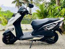 https://riyasewana.com/uploads/honda-dio-2322252613682.jpg