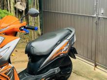 https://riyasewana.com/uploads/honda-dio-237141524571.jpg