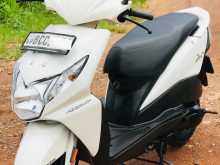 Honda DIO 2015 Motorbike