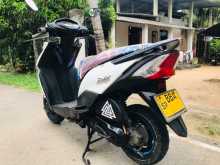 https://riyasewana.com/uploads/honda-dio-2410015313604.jpg
