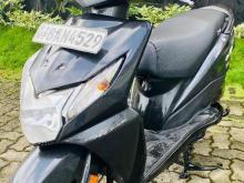 https://riyasewana.com/uploads/honda-dio-241020486644.jpg