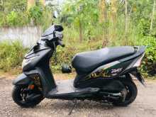 https://riyasewana.com/uploads/honda-dio-2410324313474.jpg