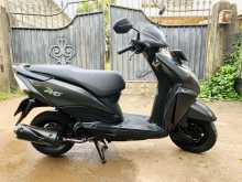 https://riyasewana.com/uploads/honda-dio-2411072522873.jpg