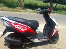 https://riyasewana.com/uploads/honda-dio-2413200422623.jpg