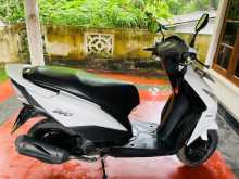 https://riyasewana.com/uploads/honda-dio-241344551343.jpg