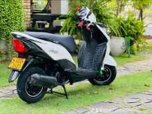 https://riyasewana.com/uploads/honda-dio-2414320422682.jpg