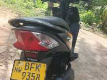 https://riyasewana.com/uploads/honda-dio-241534114553.jpg