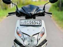 https://riyasewana.com/uploads/honda-dio-2415444722642.jpg
