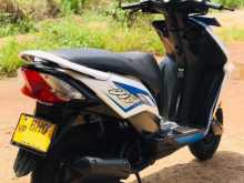 https://riyasewana.com/uploads/honda-dio-241644281714.jpg