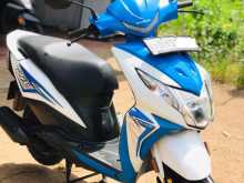 https://riyasewana.com/uploads/honda-dio-241644281782.jpg