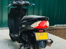 https://riyasewana.com/uploads/honda-dio-241713391294.jpg