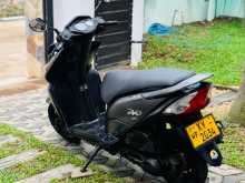 https://riyasewana.com/uploads/honda-dio-2417343213483.jpg