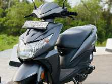 https://riyasewana.com/uploads/honda-dio-2419513113344.jpg