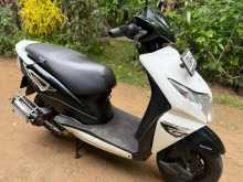 https://riyasewana.com/uploads/honda-dio-2420464913344.jpg