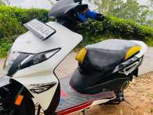 https://riyasewana.com/uploads/honda-dio-242136044282.jpg