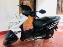 Honda DIO 2016 Motorbike