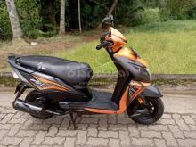 https://riyasewana.com/uploads/honda-dio-2422130047824075.jpg
