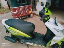 https://riyasewana.com/uploads/honda-dio-24558216364.jpg