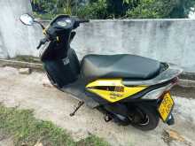 https://riyasewana.com/uploads/honda-dio-24757534872.jpg
